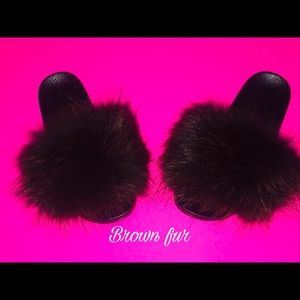 Comfy Faux fur slides in vibrant colors